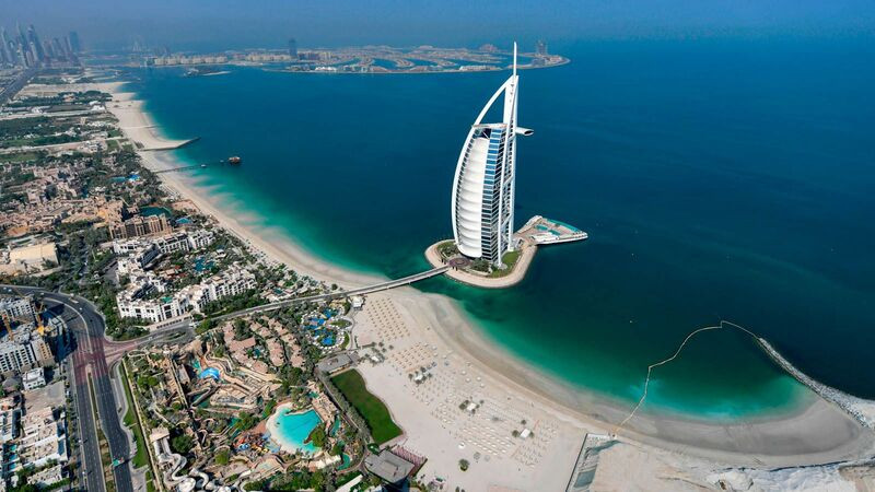Thành phố Dubai với bãi biển xinh đẹp
